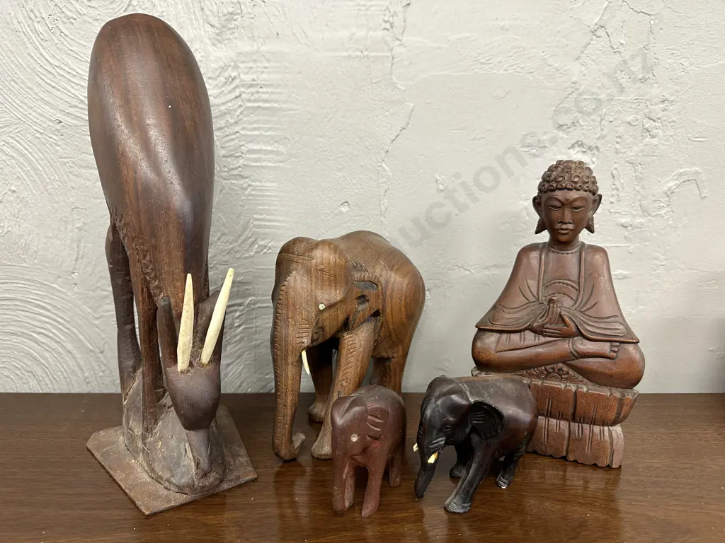 Selection of Wooden Figurines (Some AF) Image 1++