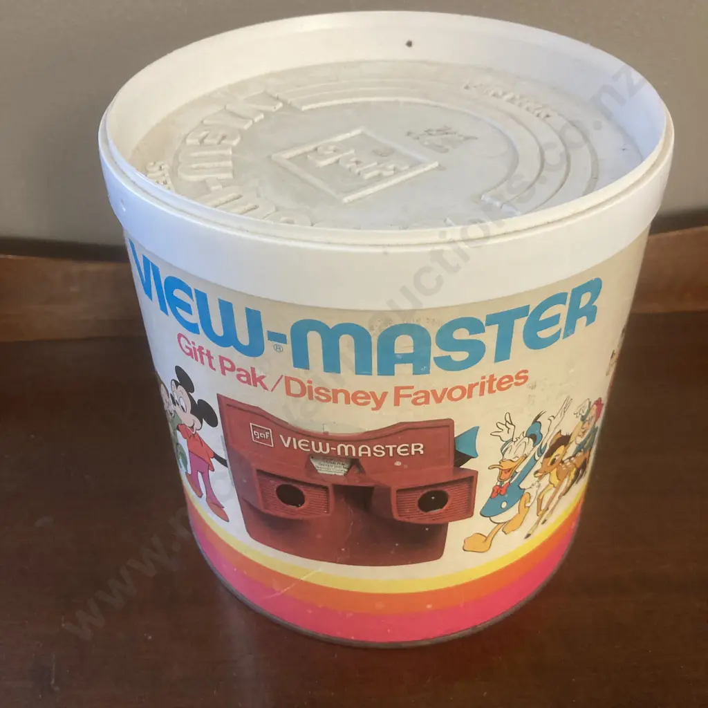 Vintage Disney Favourites GAF Viewmaster Giftpack With 10 Reels Image 1++