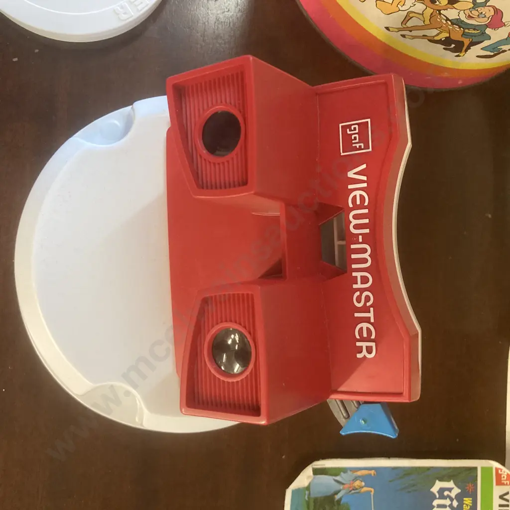 Vintage Disney Favourites GAF Viewmaster Giftpack With 10 Reels Image 1++