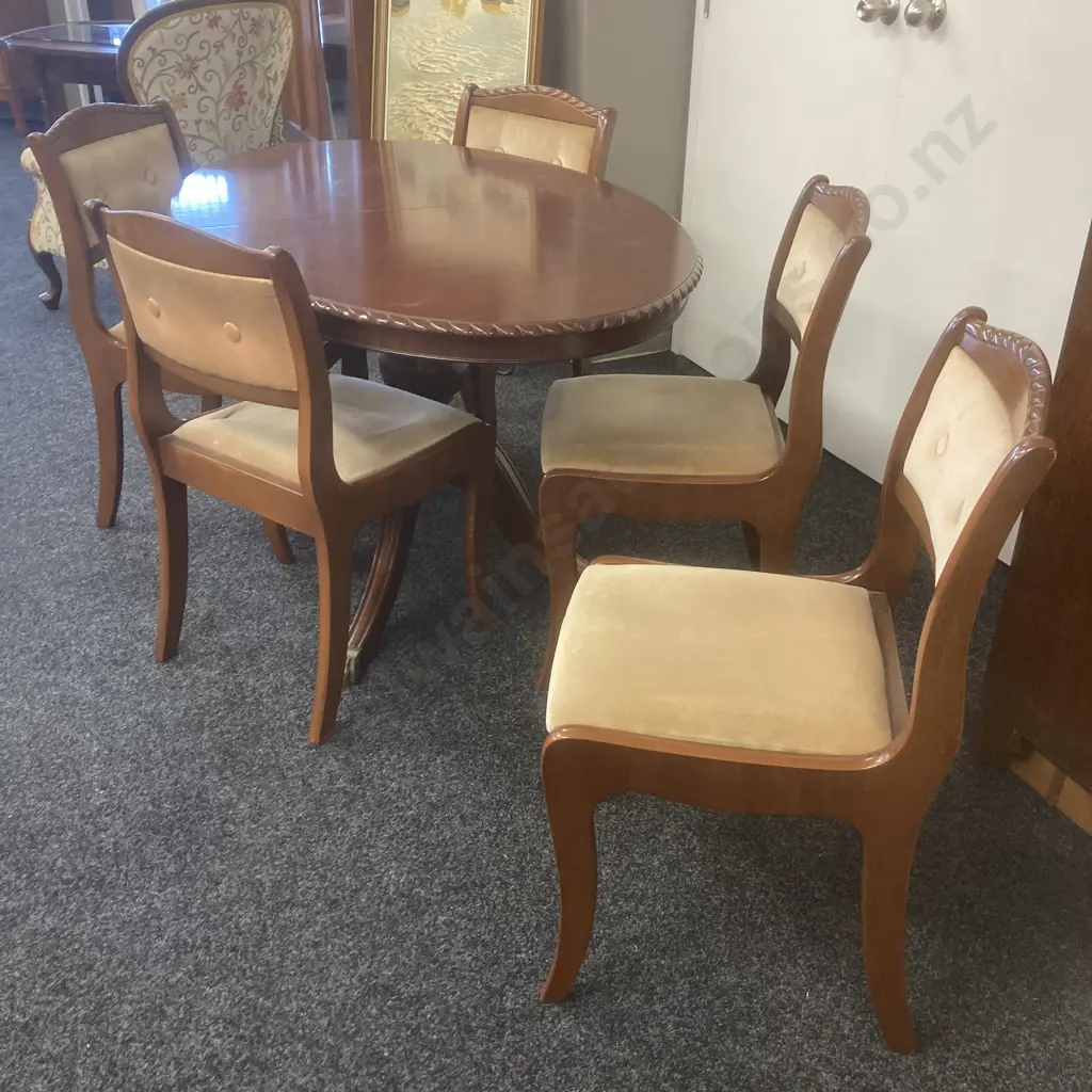 Oval Mahogany Dining Table With 4 Mushroom Colour Draylon Dining Chairs, H75 W134 D91cm Image 1++