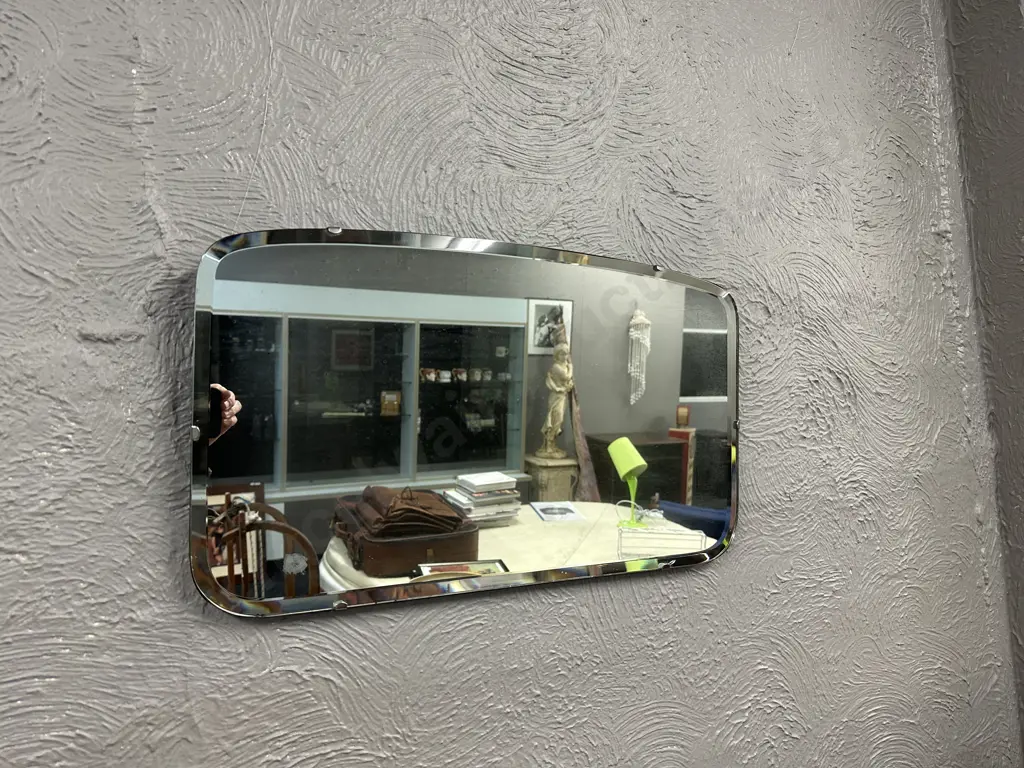 Retro Mirror Bevelled Edge Curved Top, 32 x 56cm Image 1++