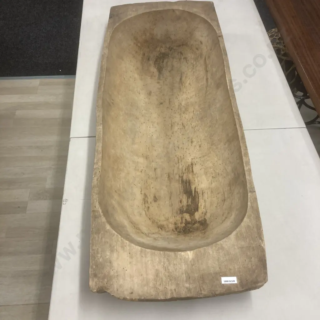 Antique Large Wooden European Dough Bowl, 110 x 39cm Image 1++