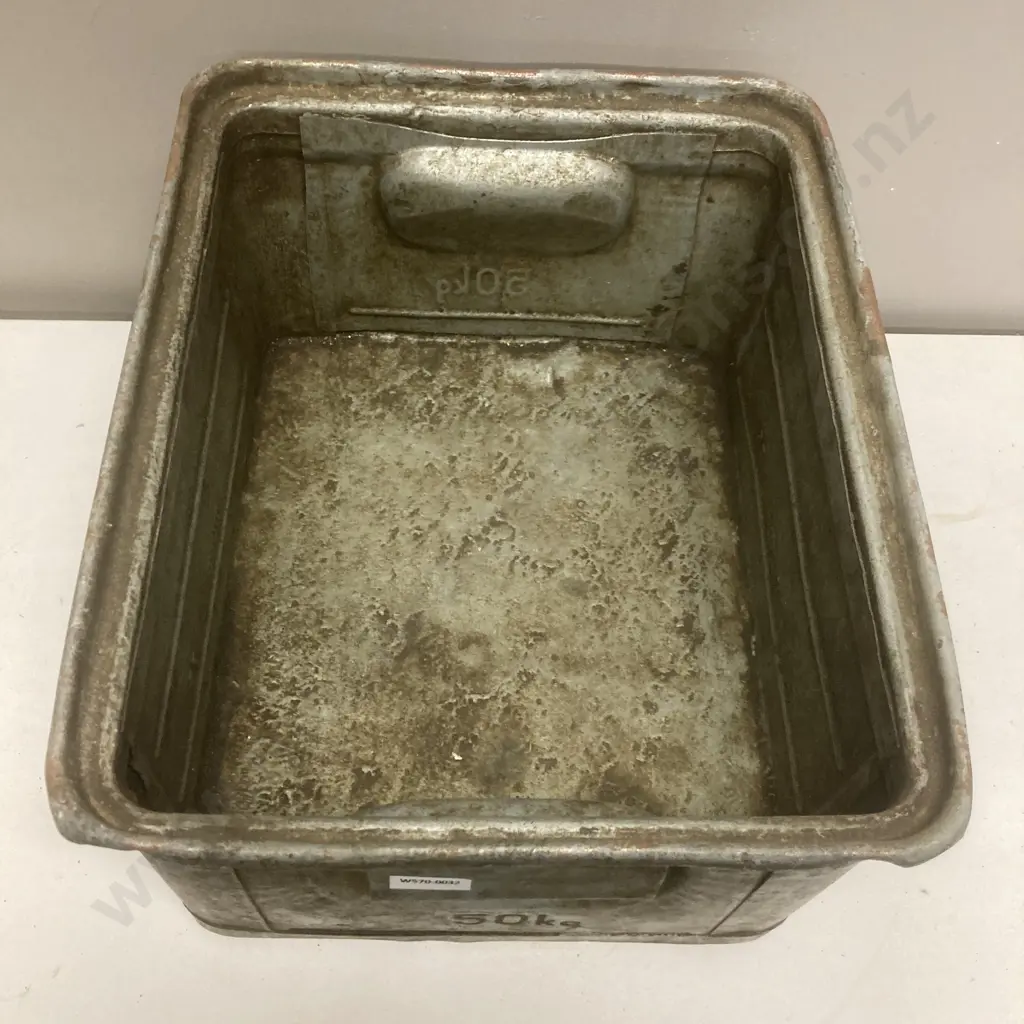 Vintage Metal Industrial Storage Bin, H22 W43 D35cm Image 1++