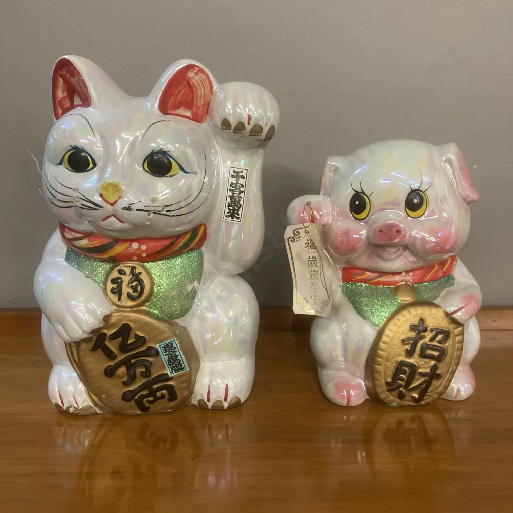 Japanese Maneki Neko Cermic Cat & Pig Money Box / Figurines, H20 & 26cm Image 1++