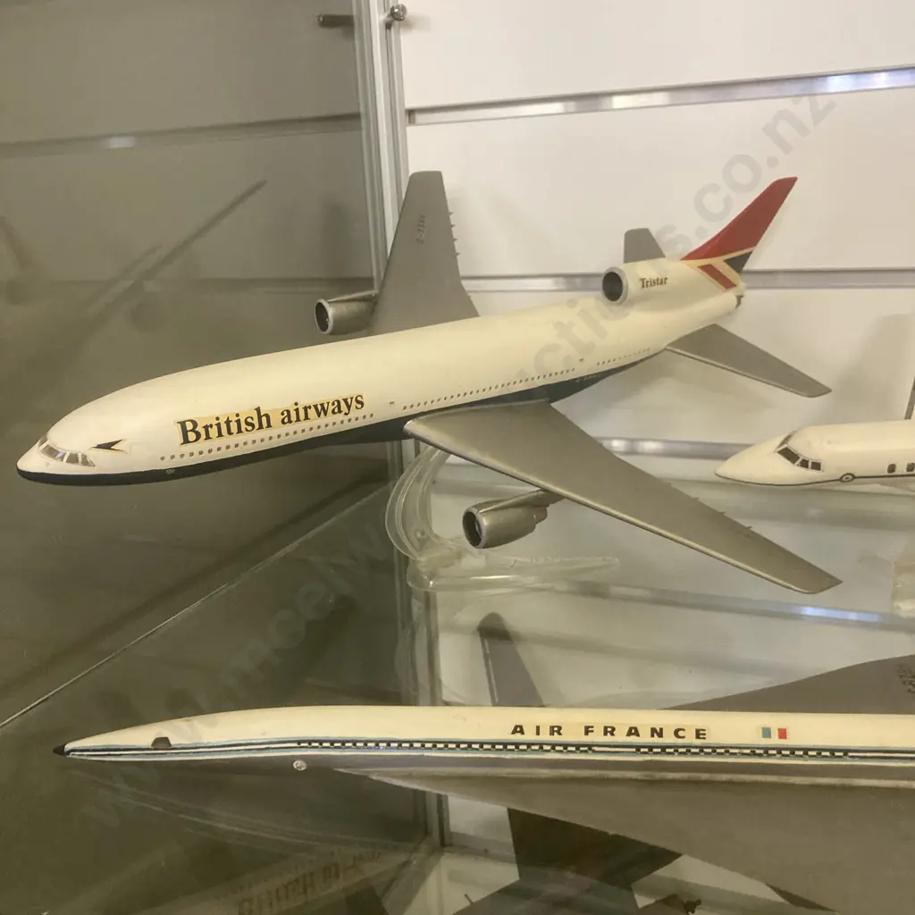 Lot of Model Planes Image 1++