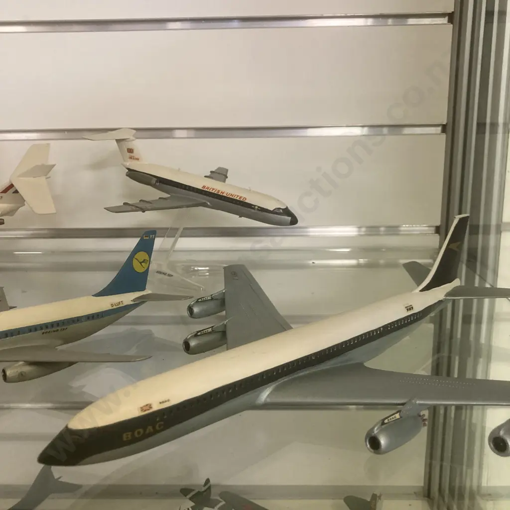 Lot of Model Planes Image 1++