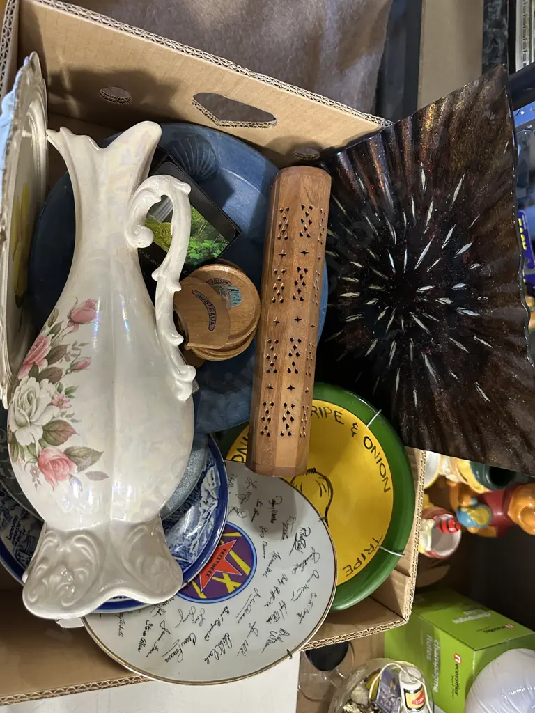 Box Lot China, Wooden Ware, Ceramic Jug Image 1++