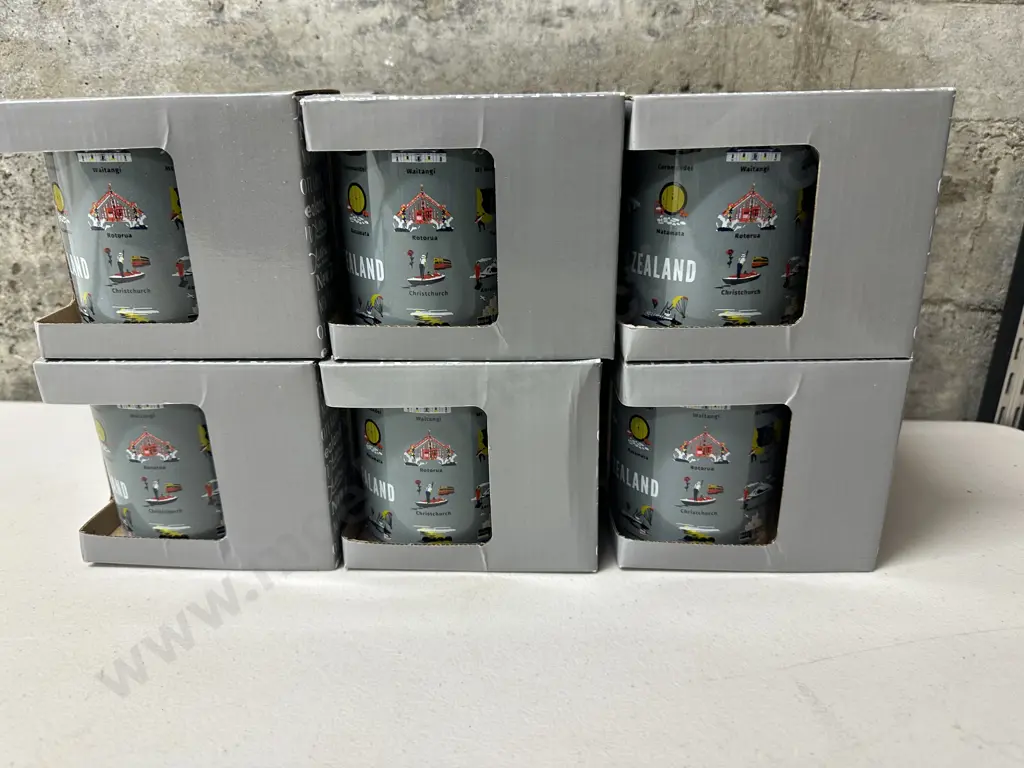 Hansen & Berry Ltd Kiwiana Mugs x10 Image 1++