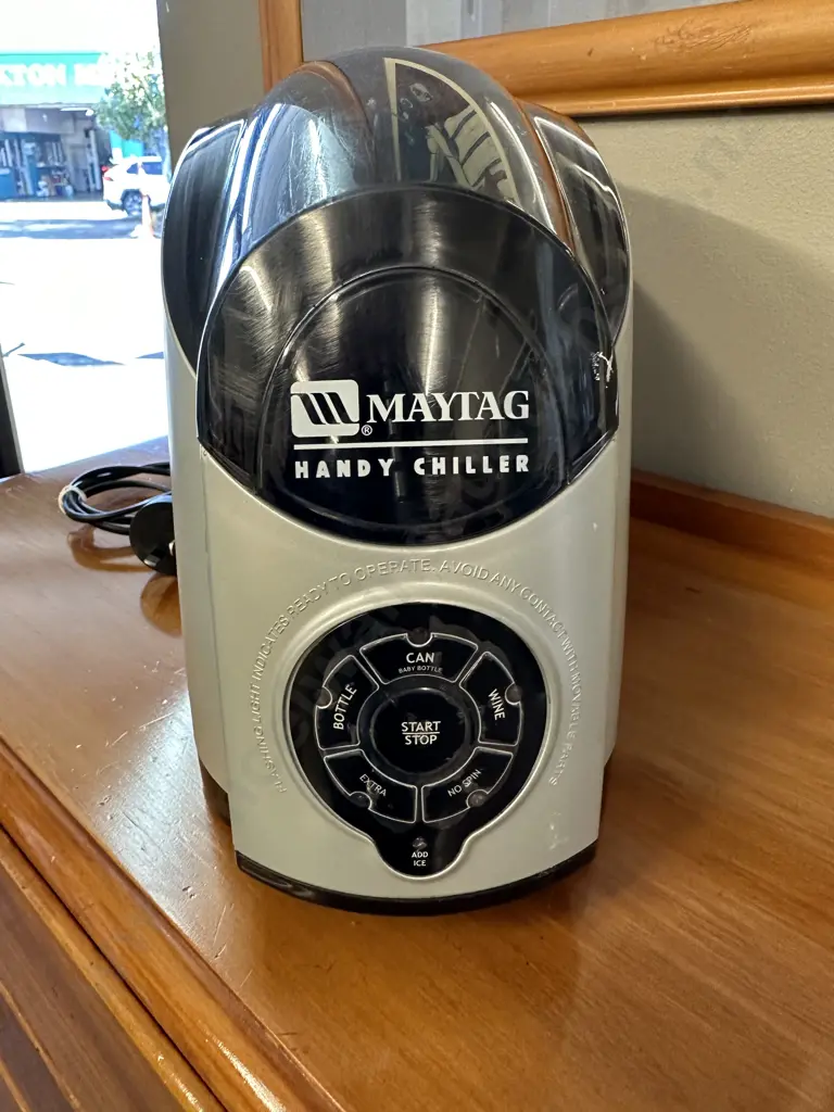 MAYTAG CARLING Handy Chiller Model MSA240HC Image 1++