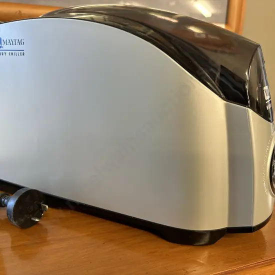 MAYTAG CARLING Handy Chiller Model MSA240HC