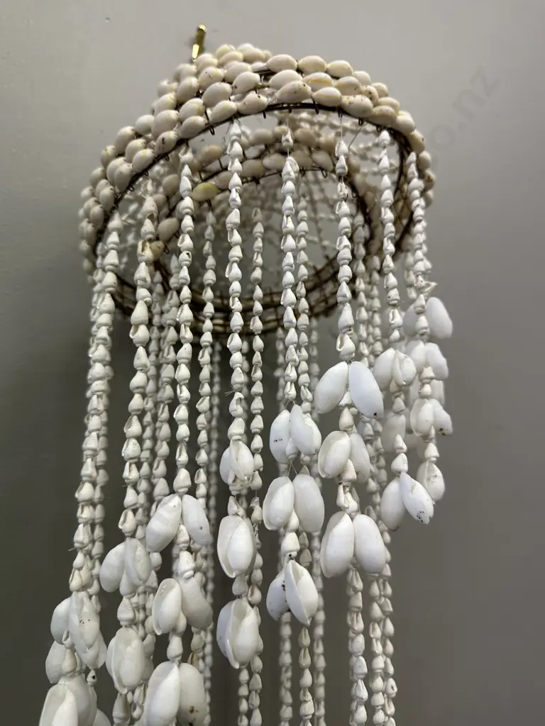 Vintage Shell Wall Hanging Image 1++