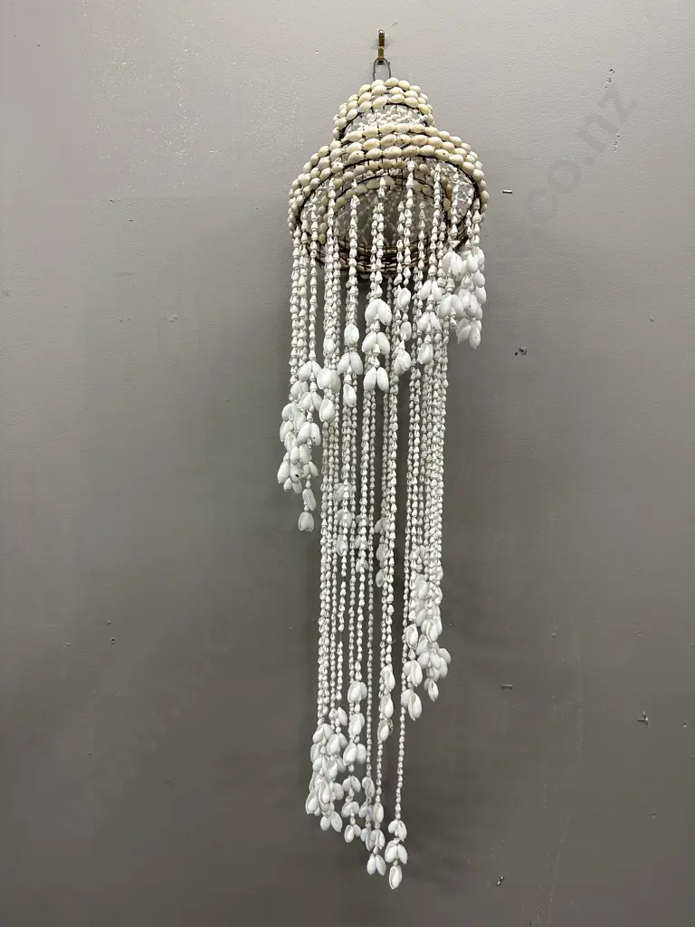 Vintage Shell Wall Hanging Image 1++
