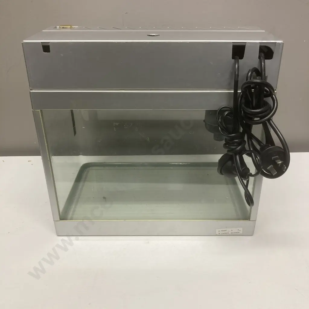 AR-126 Aquarium Tank, H36 W37 D25cm Image 1++