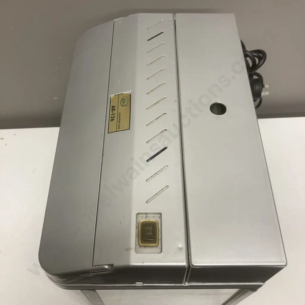 AR-126 Aquarium Tank, H36 W37 D25cm Image 1++