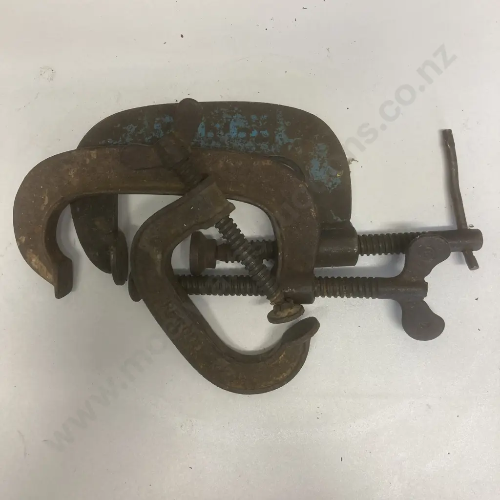 Lot of 3 Assorted G-Clamps Image 1++