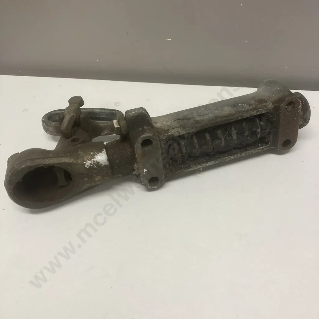 Trojan Trailer Coupling - 1 7/8 & 50mm Lift And Turn Handle, 2500Kg Image 1++