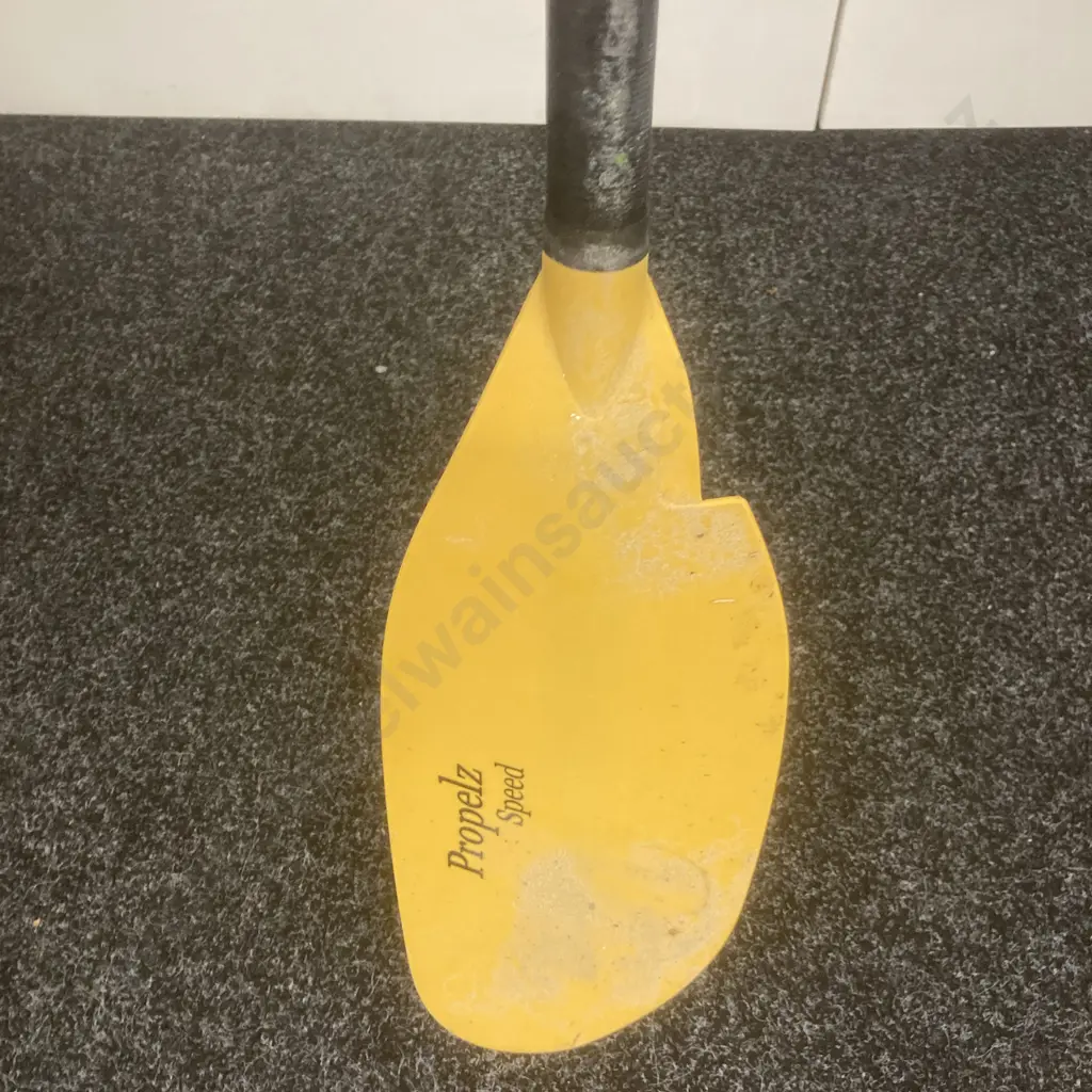 Yellow Double Headed PROPELZ SPEED Paddle With Black Bar Image 1++