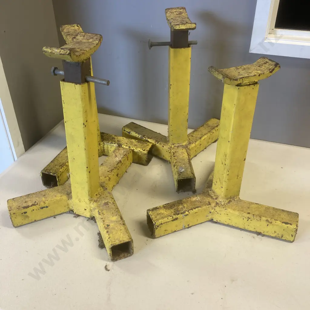 Lot of 4 Axle Stands (As Found) Image 1++
