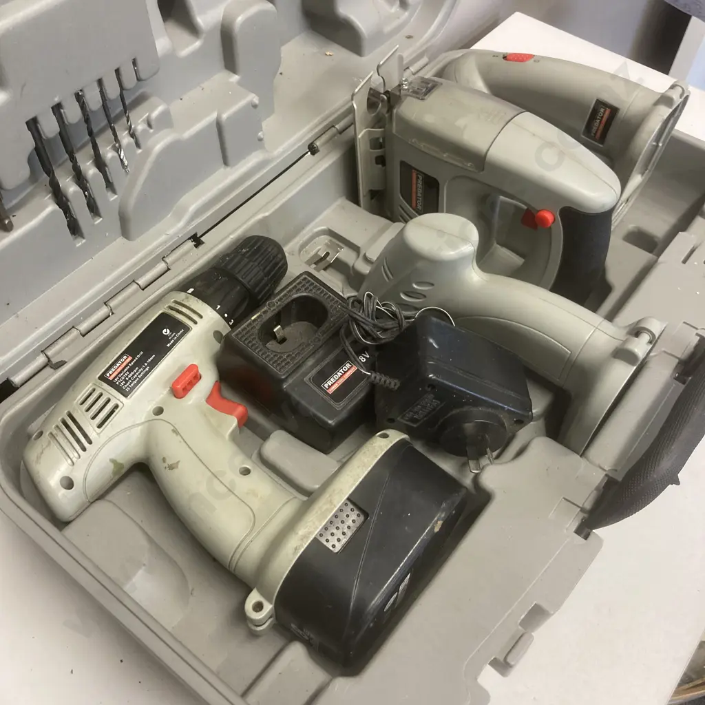 Predator 18V 4 Piece Tool Set In Case (Not Working) Image 1++