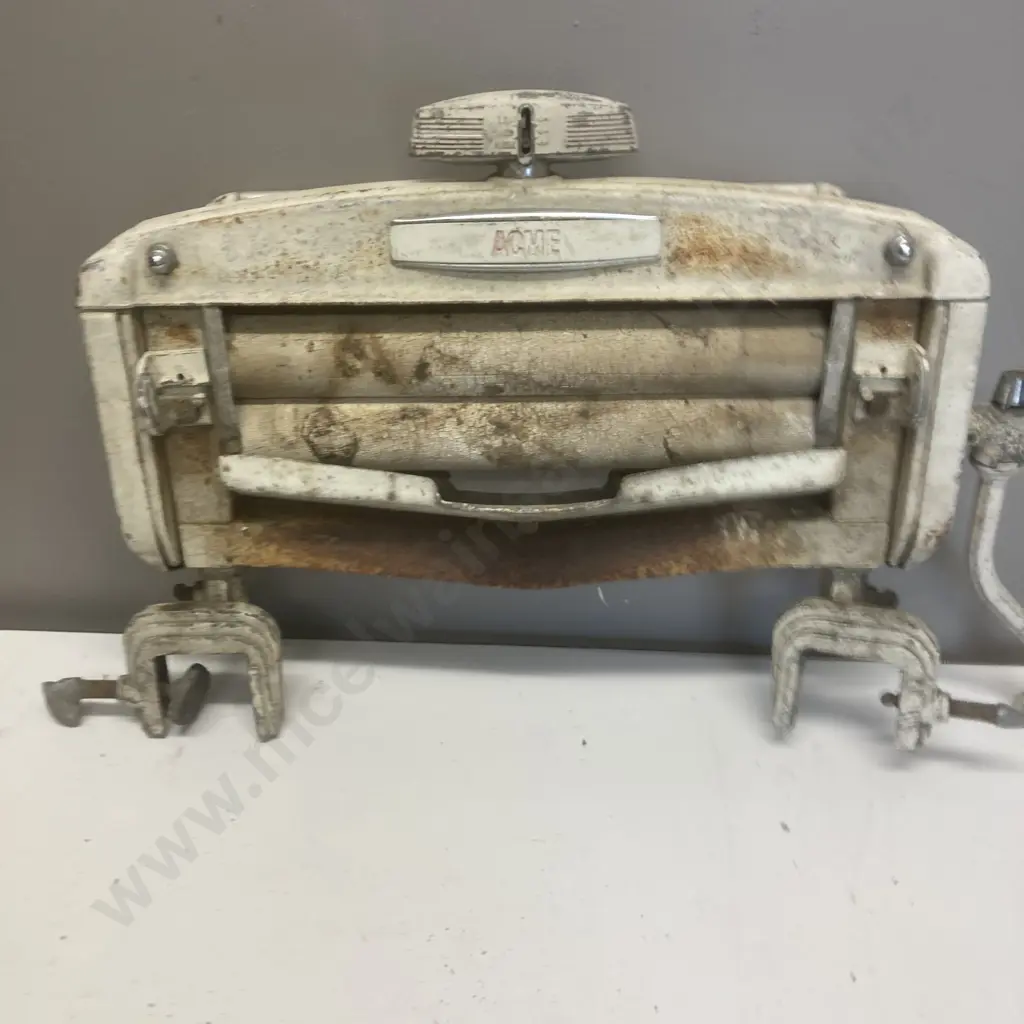 ACME Antique Clothes Wringer -Made in Glasgow, (Bit Rough) Image 1++