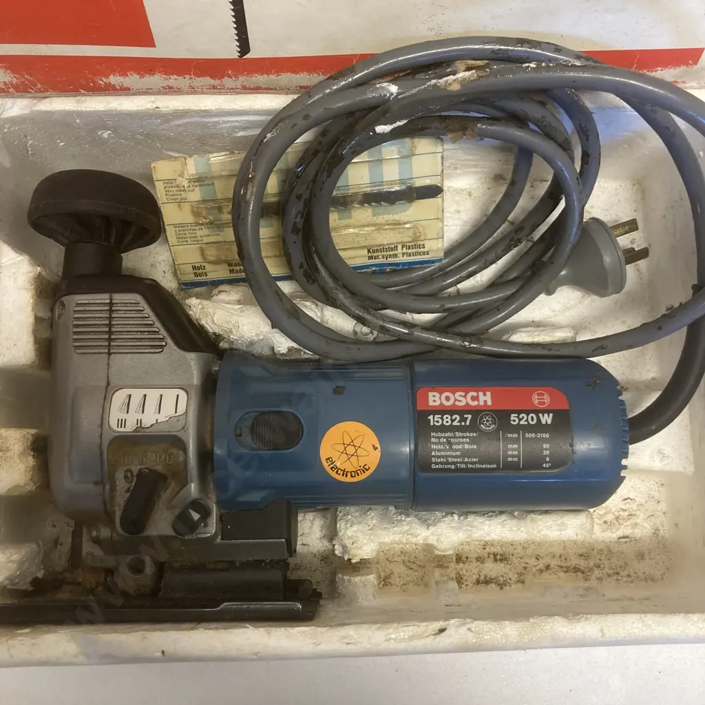 Bosch 1582.7 Electronic Jig Saw Image 1++