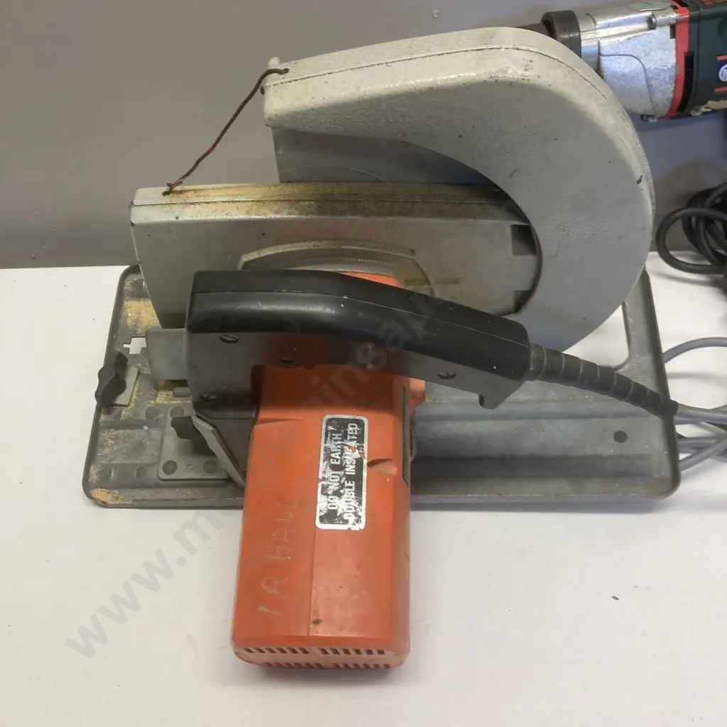German Holz-Her Circular Saw Type 2113 & Metabo Electric Drill Image 1++