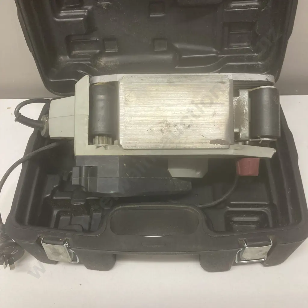 Icon 900W Belt Sander In Case - Model IC90BS Image 1++