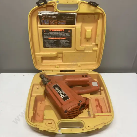 Paslode Impulse FrameMaster Cordless Framing Nailer In Case. No battery or charger