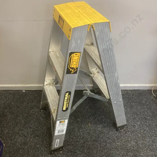 Rhino Industrial Double Sided Step Ladder 150Kg