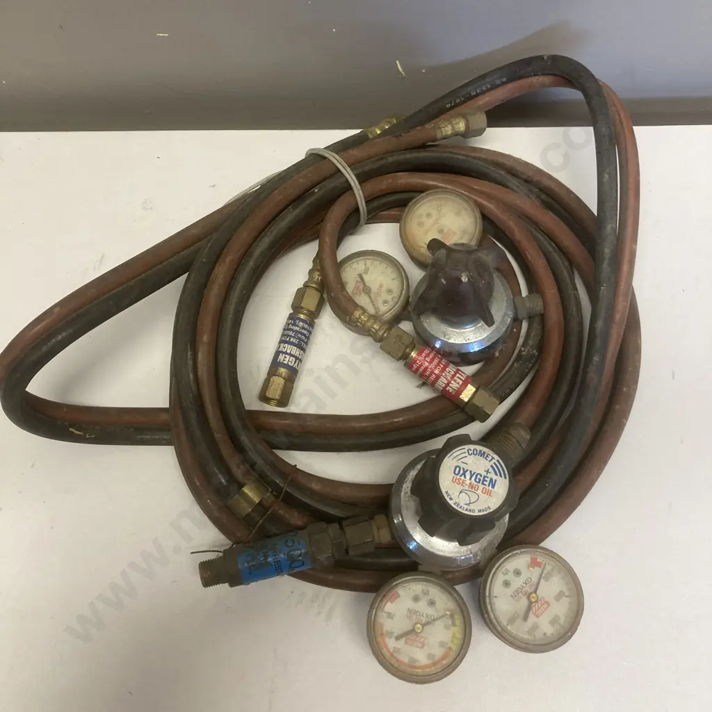 Oxy-Acetylene Gauges & Hoses Image 1++