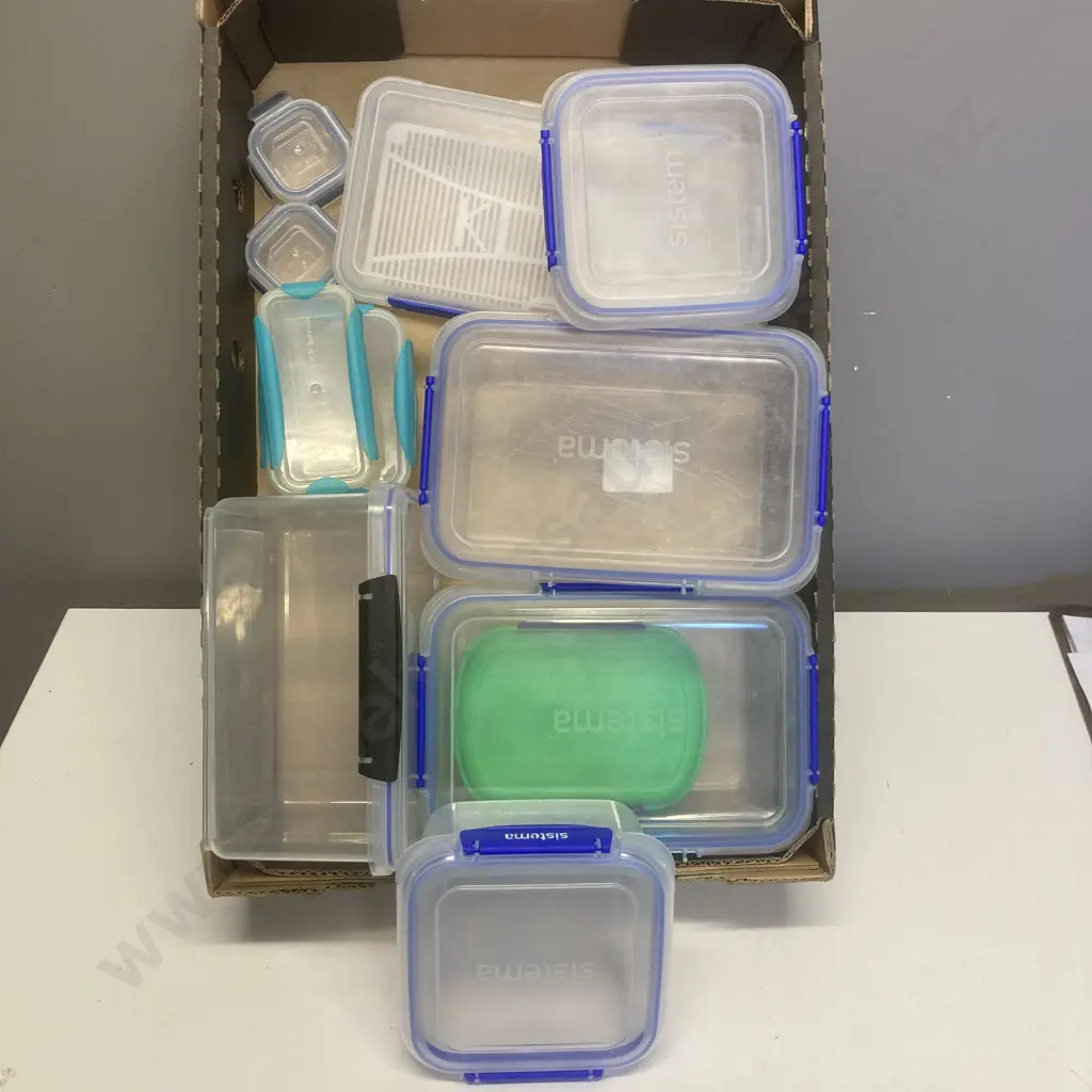 Box Lot Assorted Plasticware - Sistema, Clipfresh Etc Image 1++
