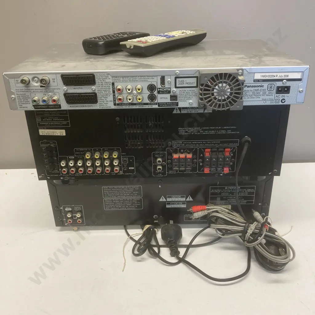 Panasonic & Pioneer Electronic Items Image 1++