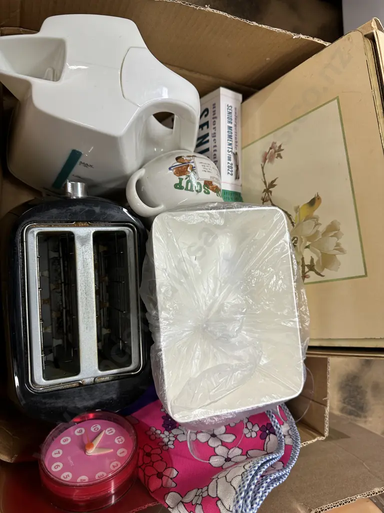 Box Of Placemats, Scales, Toaster Etc Image 1++