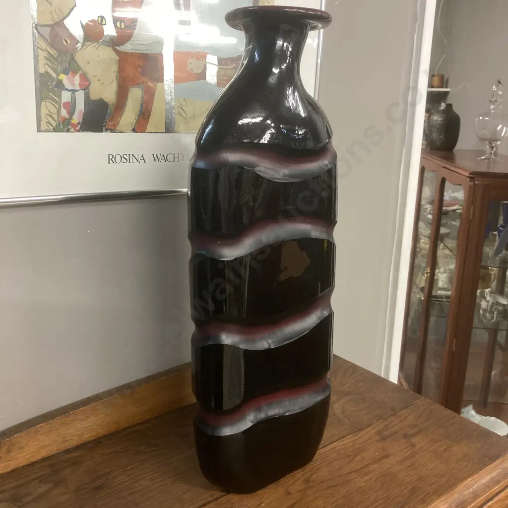 Vintage Natuzzi Italia Red/Purple Large Art Glass Vase, Modern Style With Chiseled Look, Felt Bottom, 47 x 18cm, Rare Image 1++