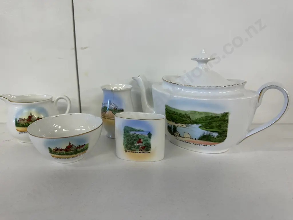 Royal Scenic China Items  Image 1++