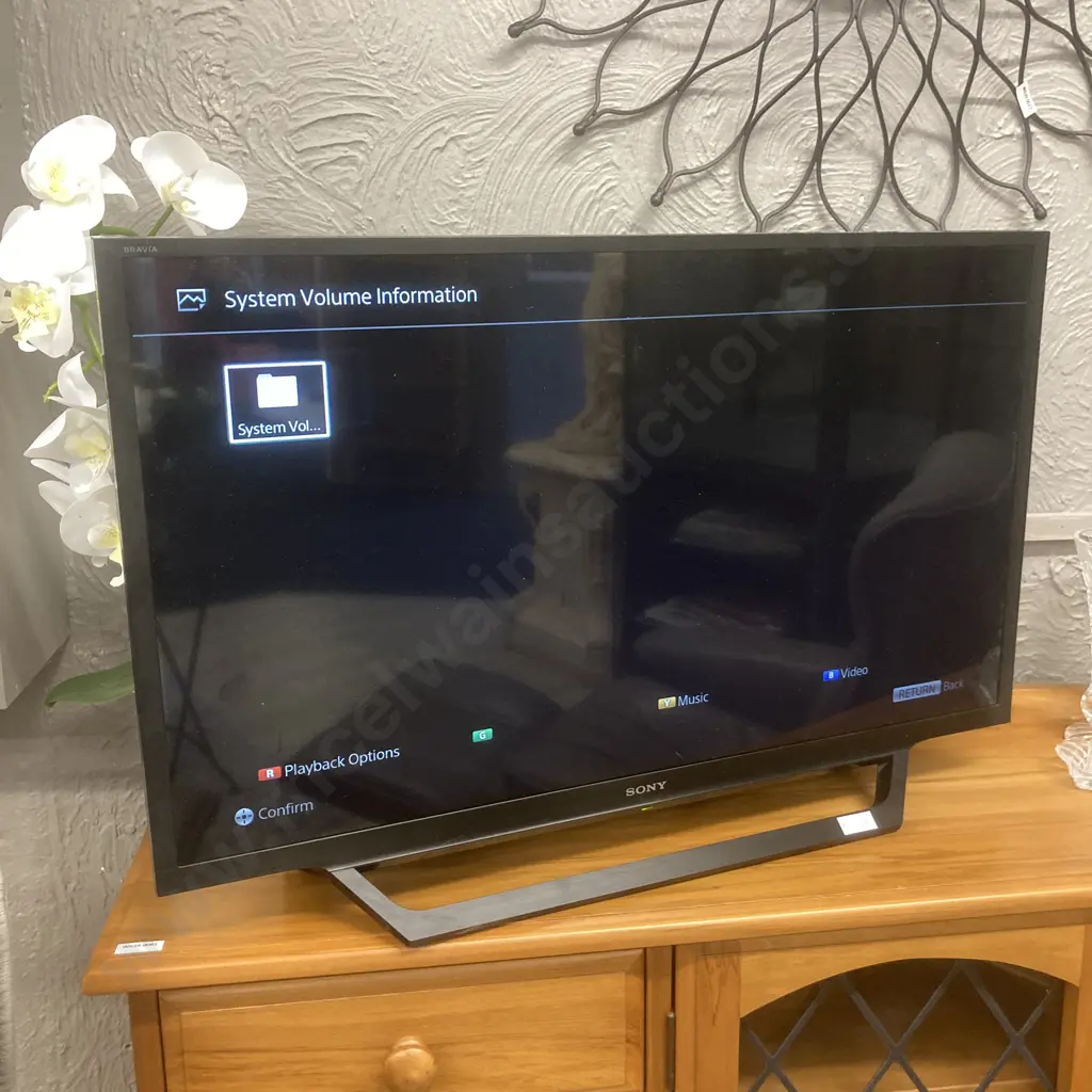 Sony 32" TV - KDL-32W600D (July 2021) Image 1++