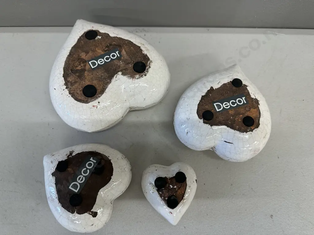 'Decor' Decorative Hearts Image 1++