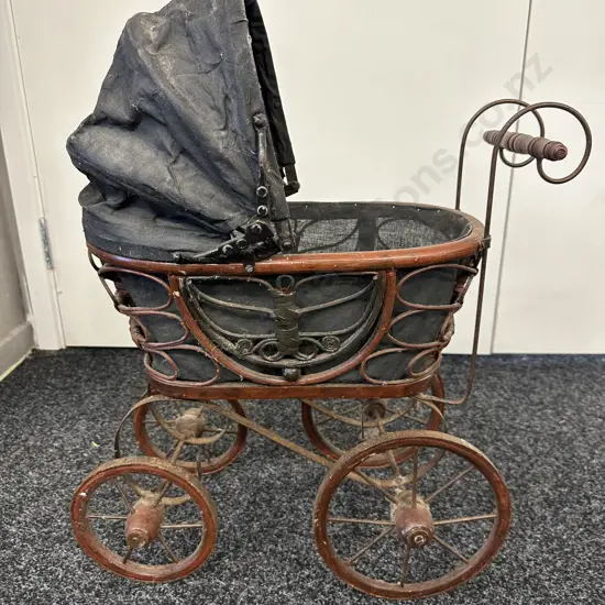Vintage Pram, Baby Doll Carriage Pram