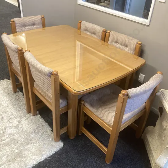 Rimu Extension Dining Table With Glass Top & 6 Brown & Cream Fabric Covered Chairs, H74 W159 D99cm