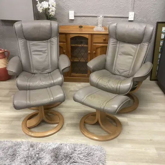 Pair of Stressless Type Recliners With Footstools, IMG Comfort of Norway