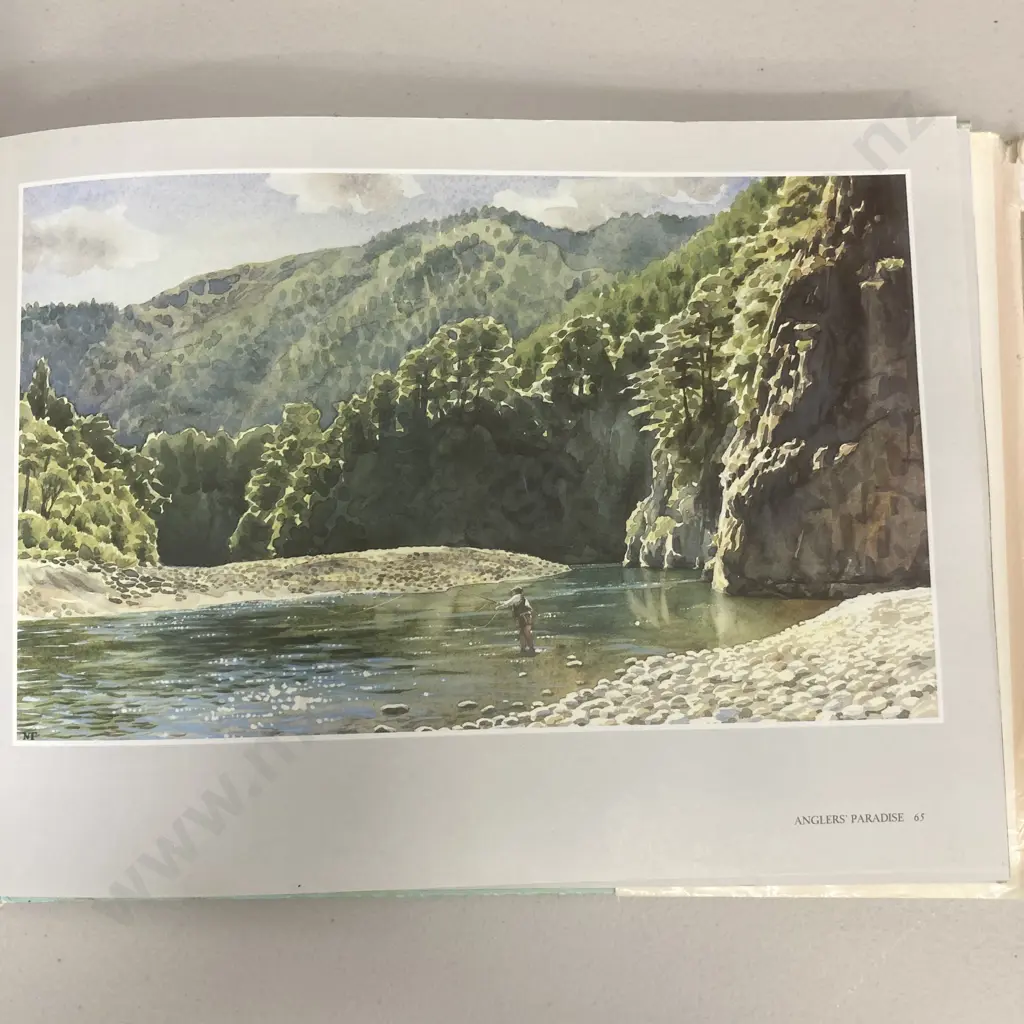 Anglers Paradise by Bryan Tichborne, Classic Fly Fishing by John Kent, Complete Guide To Trout Lures by Derek Quilliam Image 1++