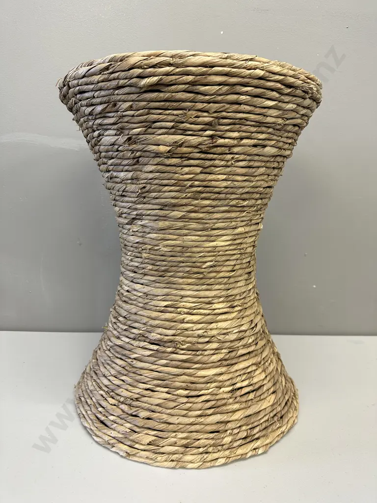 Round Rattan Occasional Table Image 1++
