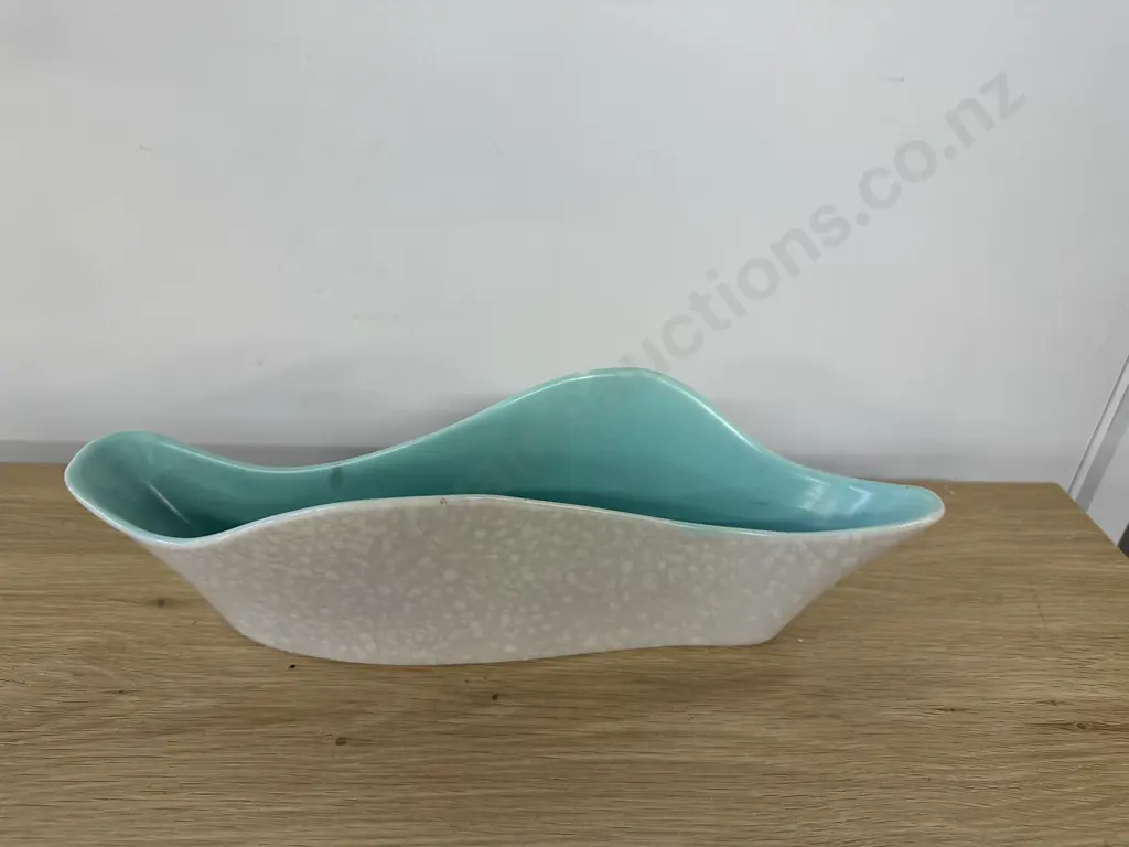 Poole Trough Vase Image 1++