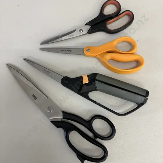 Selection of Scissors - Including Fiskars & Prestidge