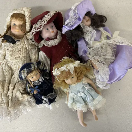 Selection Of Vintage Miniture Porcelain Dolls
