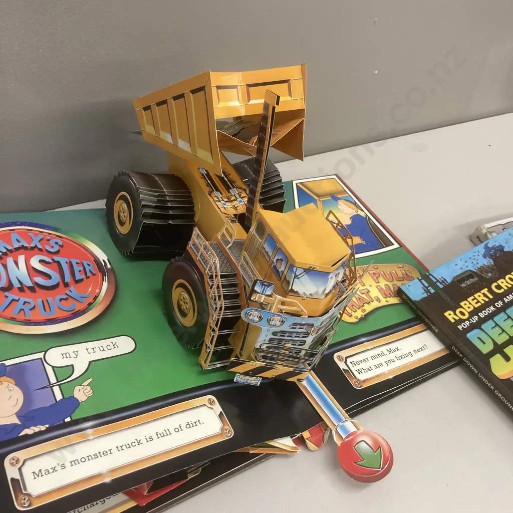 Pop-Up Books - Willy Bullock Max's Machines,  Paul Strickland Truck Jam & Robert Crowther's Deep Down Underground Image 1++