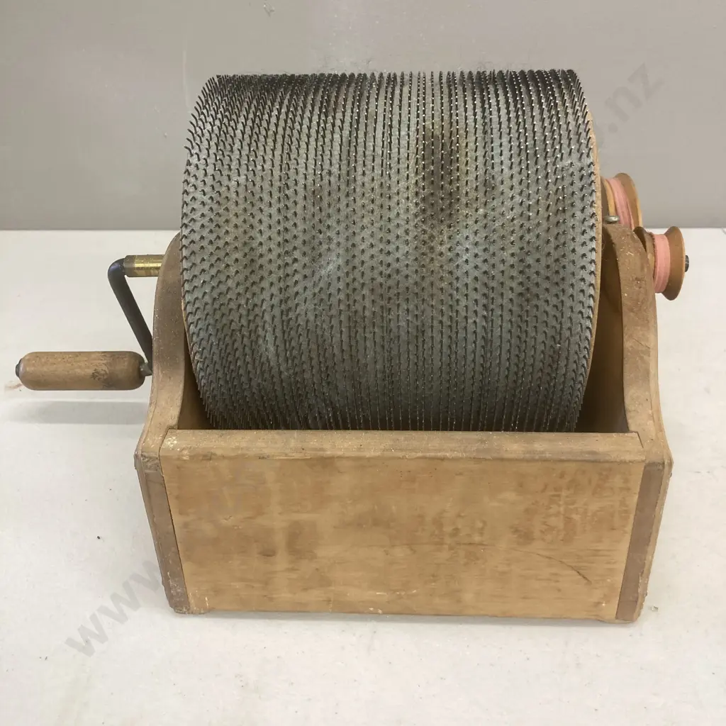 Antique Wool Drum Carder, with Two Spiked Rollers and Crank, H24 W40 D40 cm Image 1++