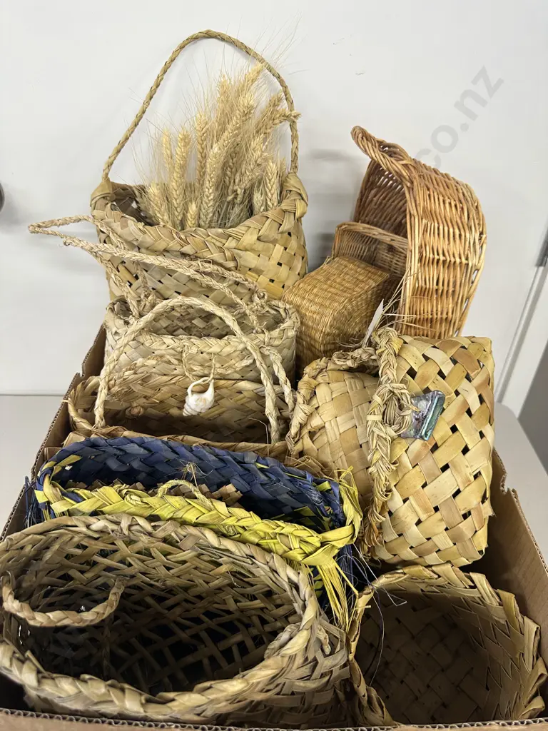 Box Of Assorted Cane Baskets  Image 1++