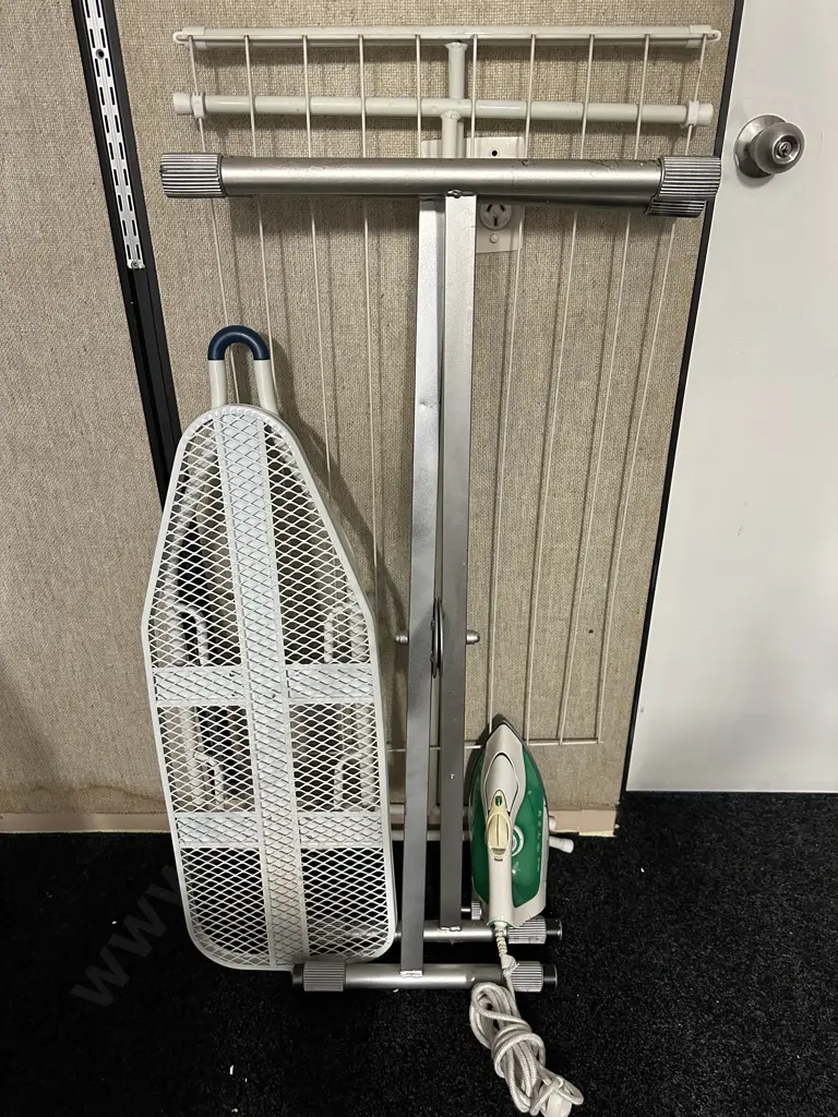 Drying rack x 2, Small Ironing Board, Sunbeam Verve Iron Image 1++