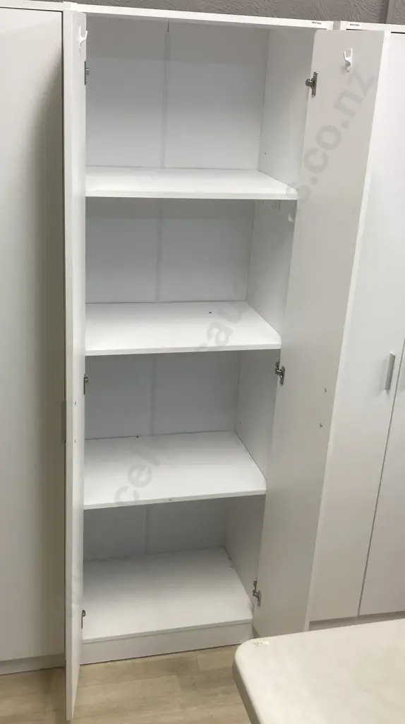 White Double Door Cabinet With Silver Colour Handles, Shelved, H180 W60 D40cm Image 1++